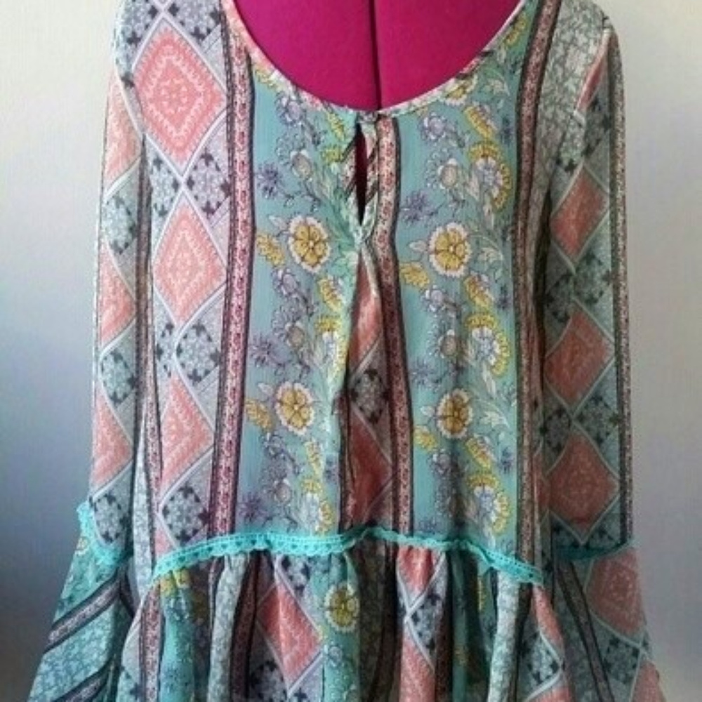 Sheer pastel printed top bohemian style